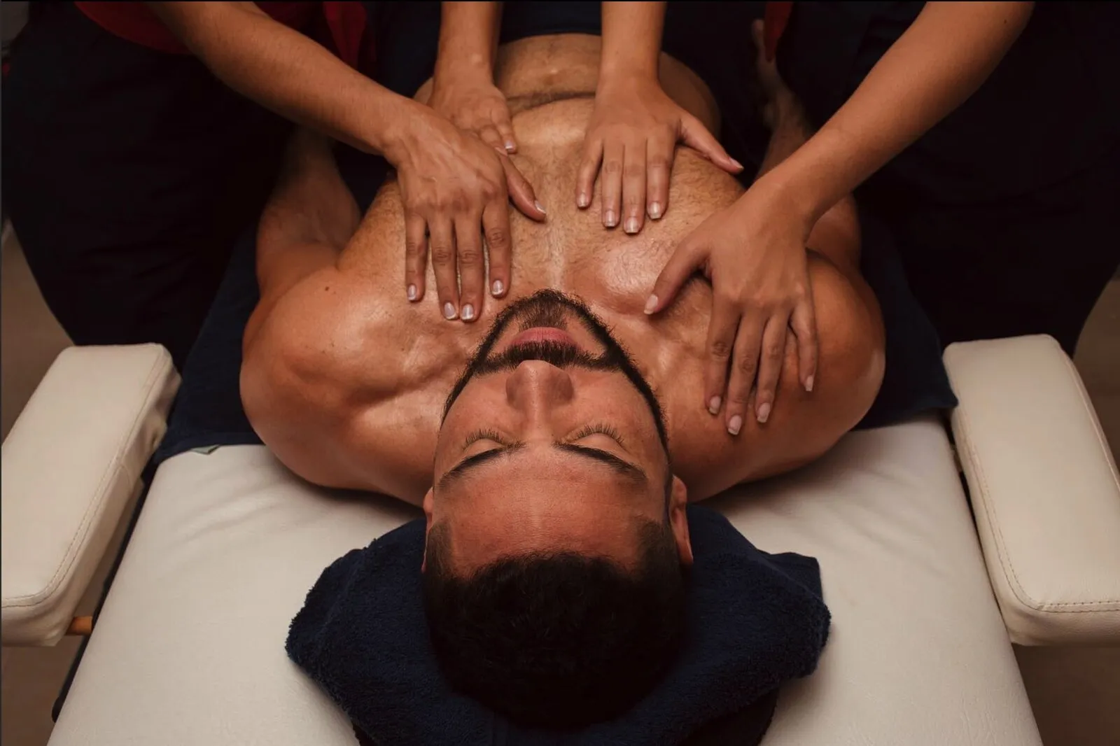Four Hands Massage at Rover Spa
