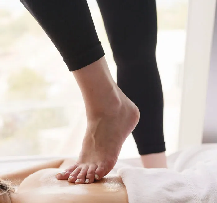 Lomi Lomi Massage at Rover Spa